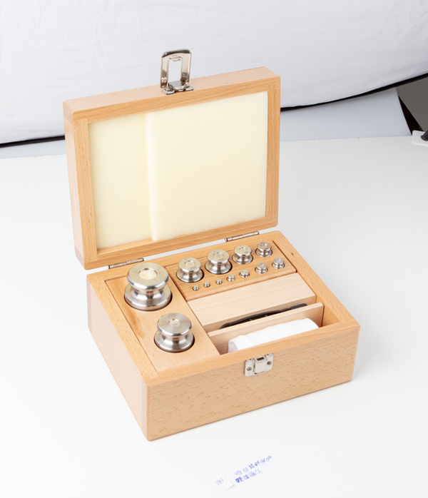 KERN & SOHN 334-06 OIML F2, 1 g - 1 kg, Weight Set, in wooden case